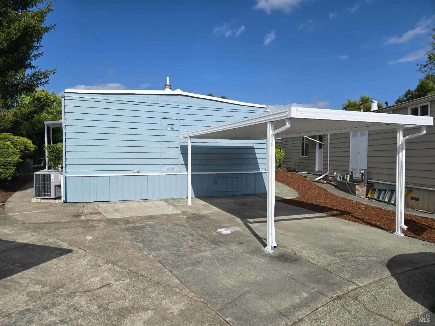 Property photo 25