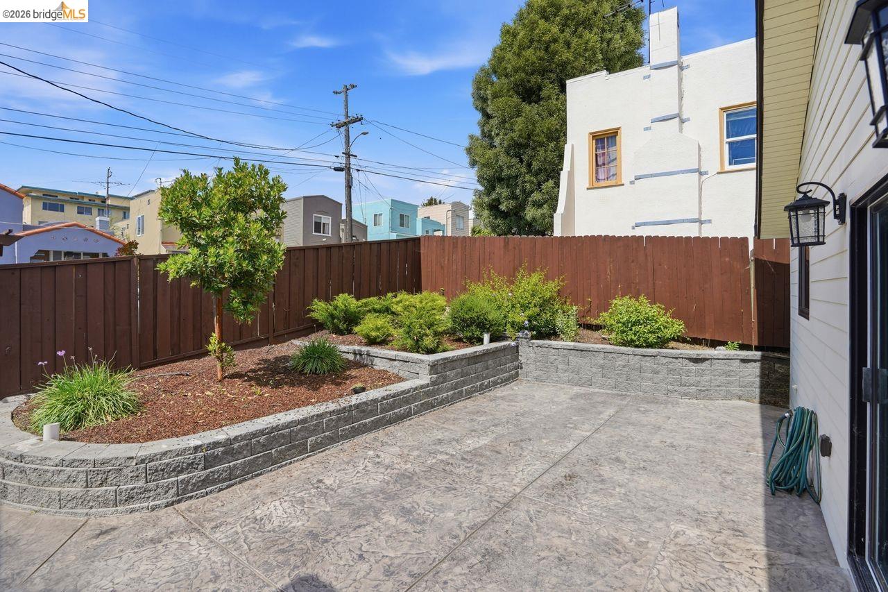 Property photo 28