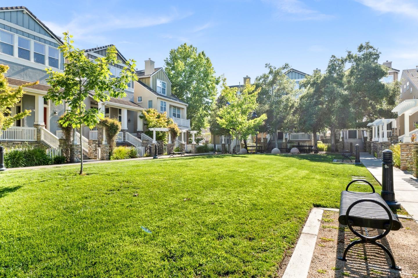 Property photo 44