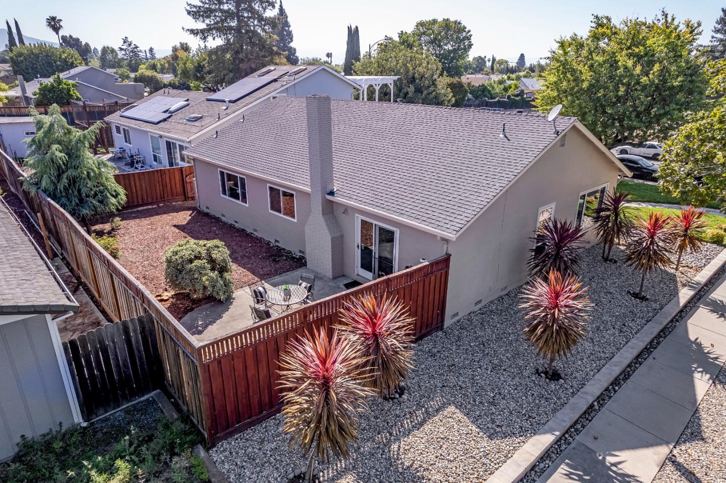 Property photo 35