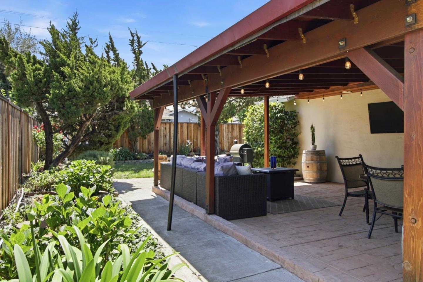 Property photo 42