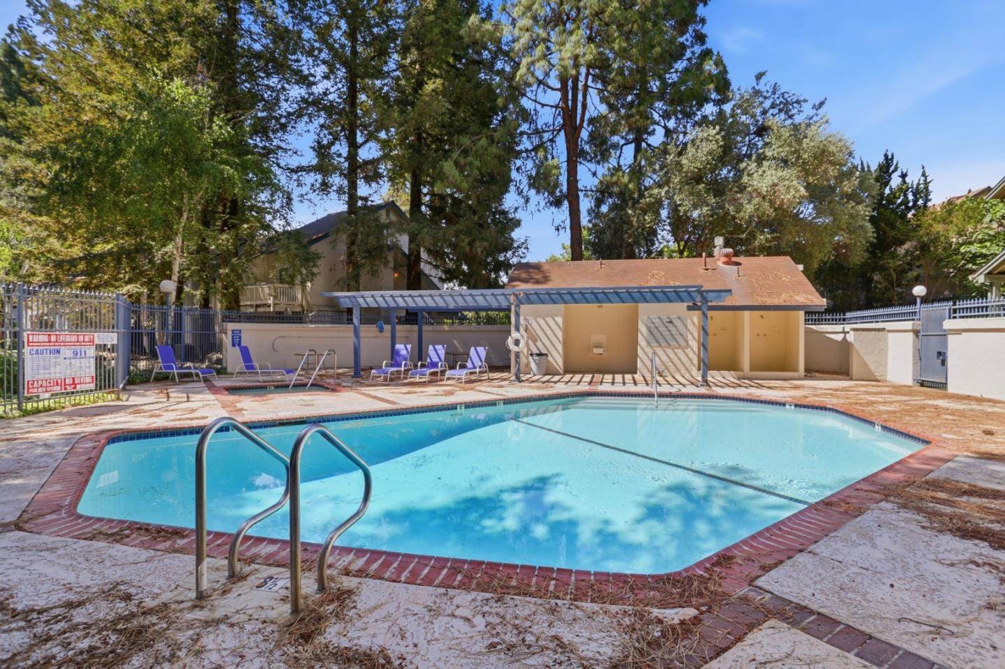 Property photo 43