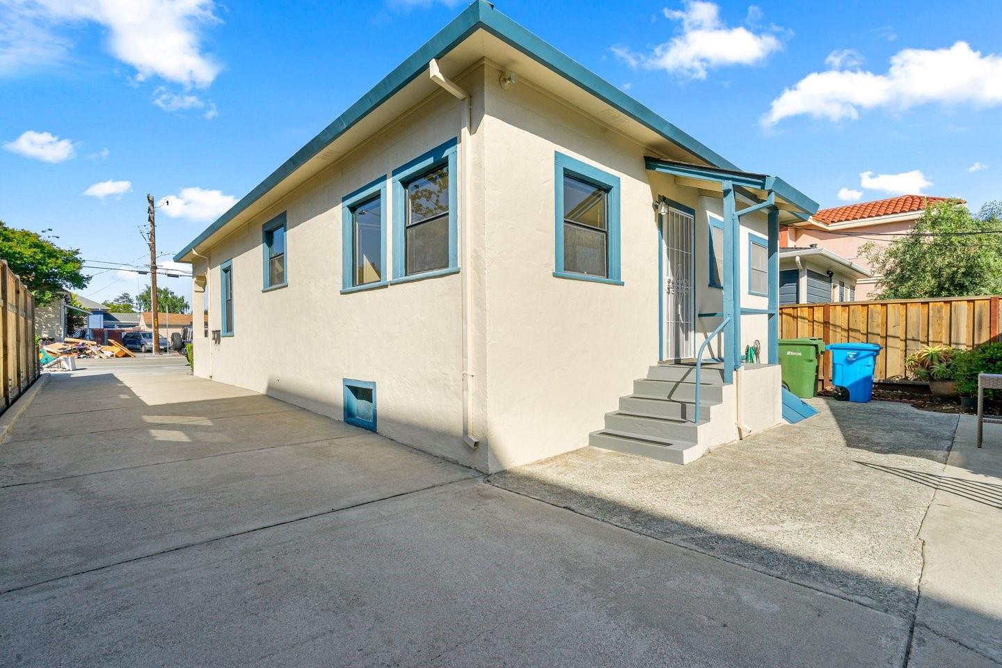 Property photo 31