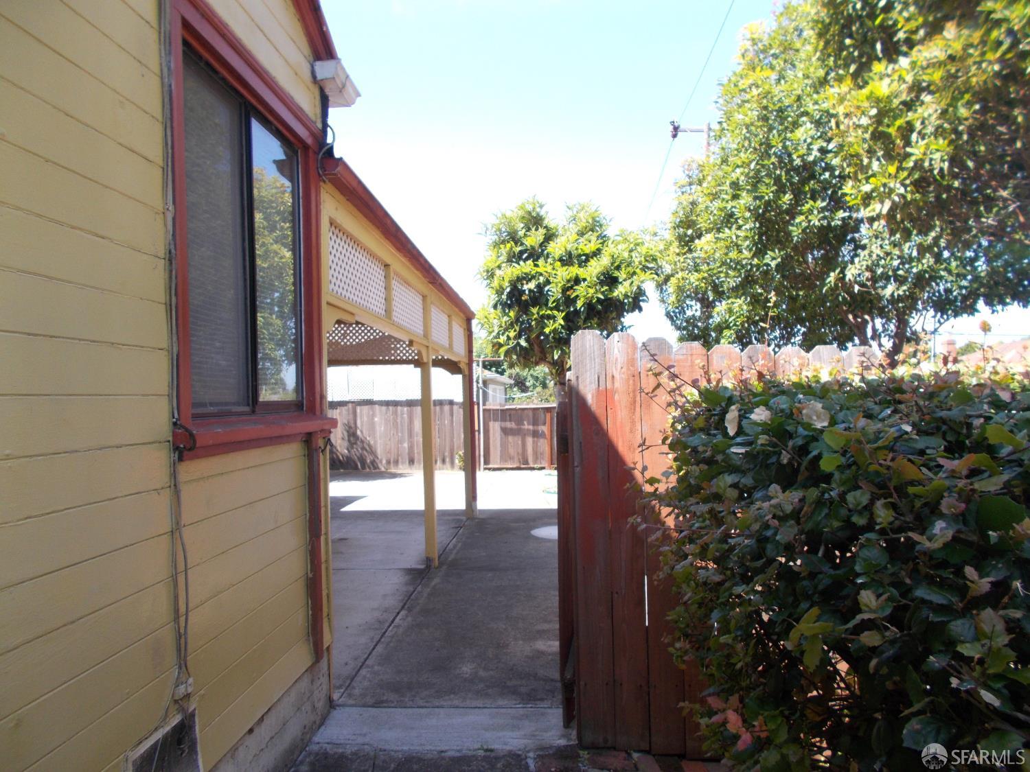 Property photo 38