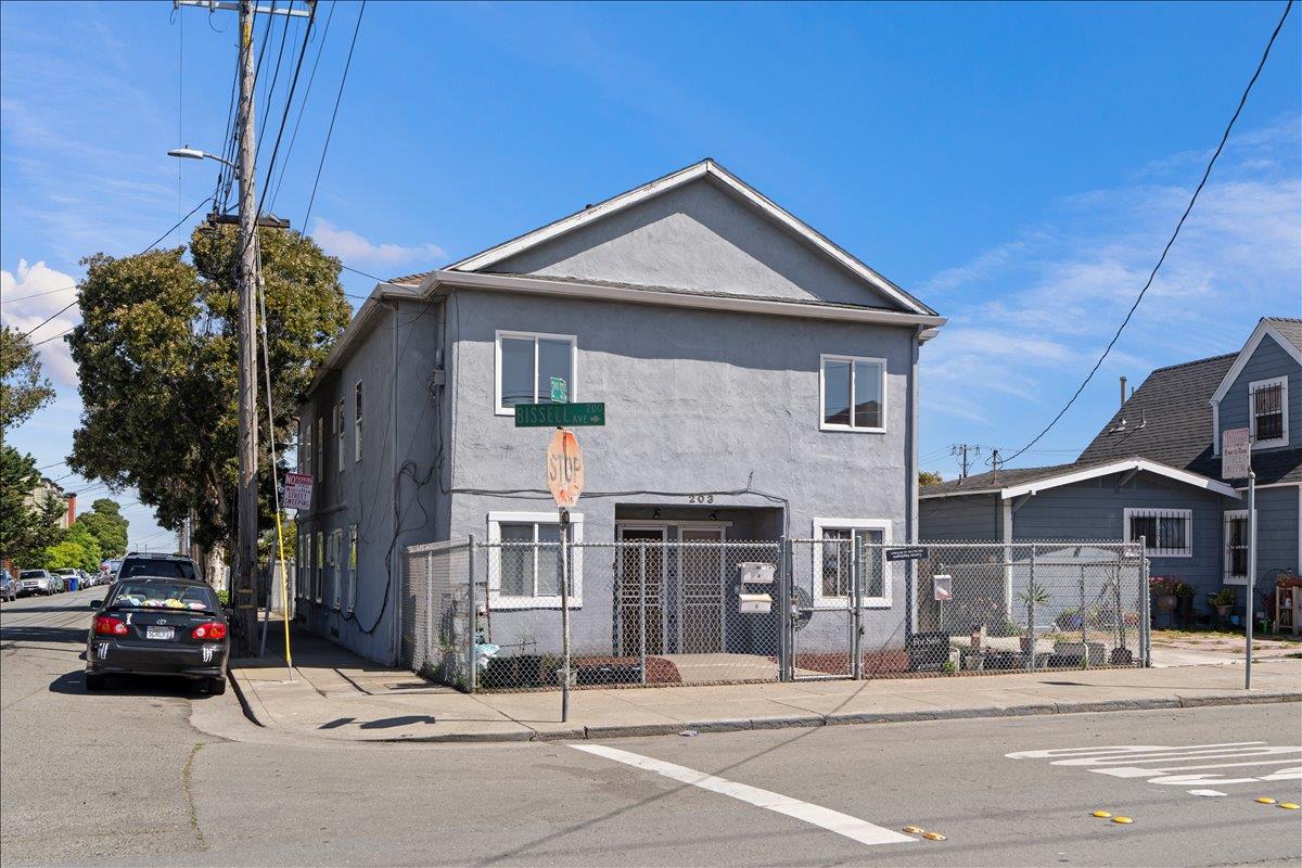 Property photo 8