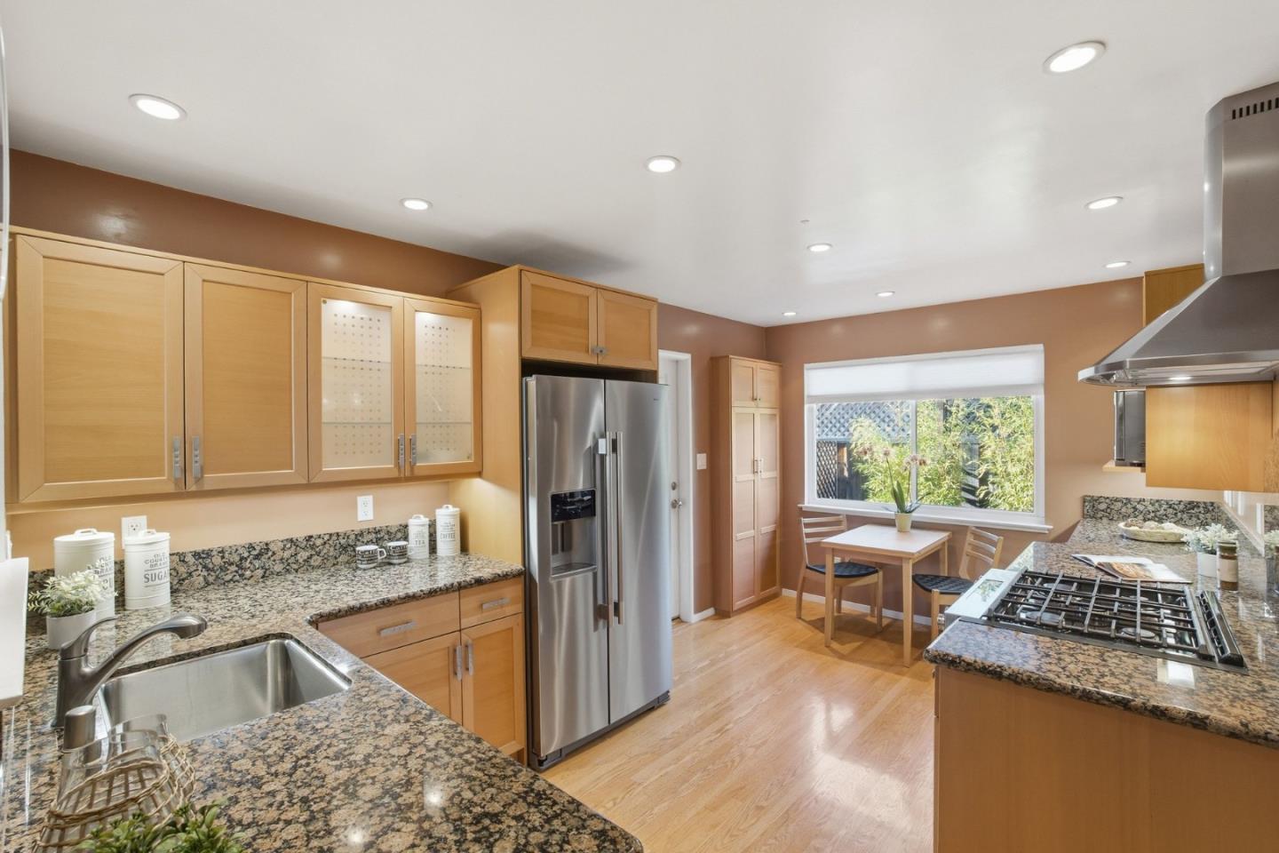 Property photo 38