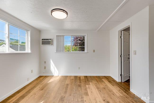 Property photo 44