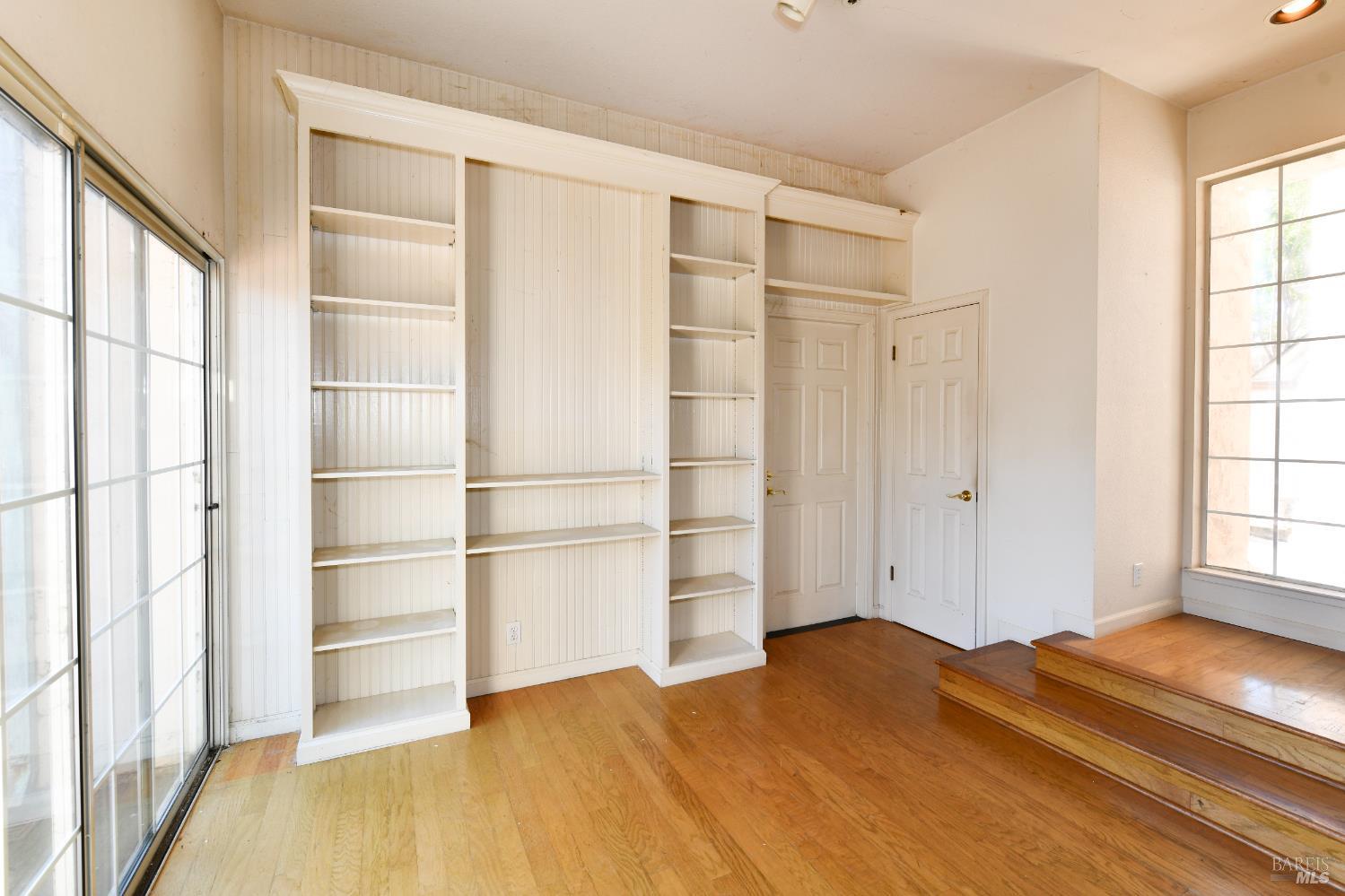 Property photo 24