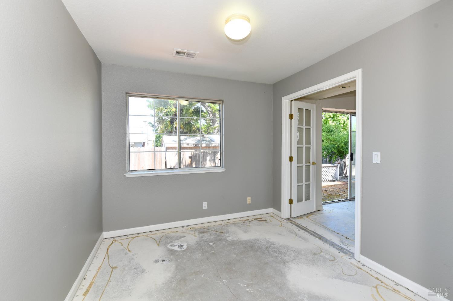Property photo 34