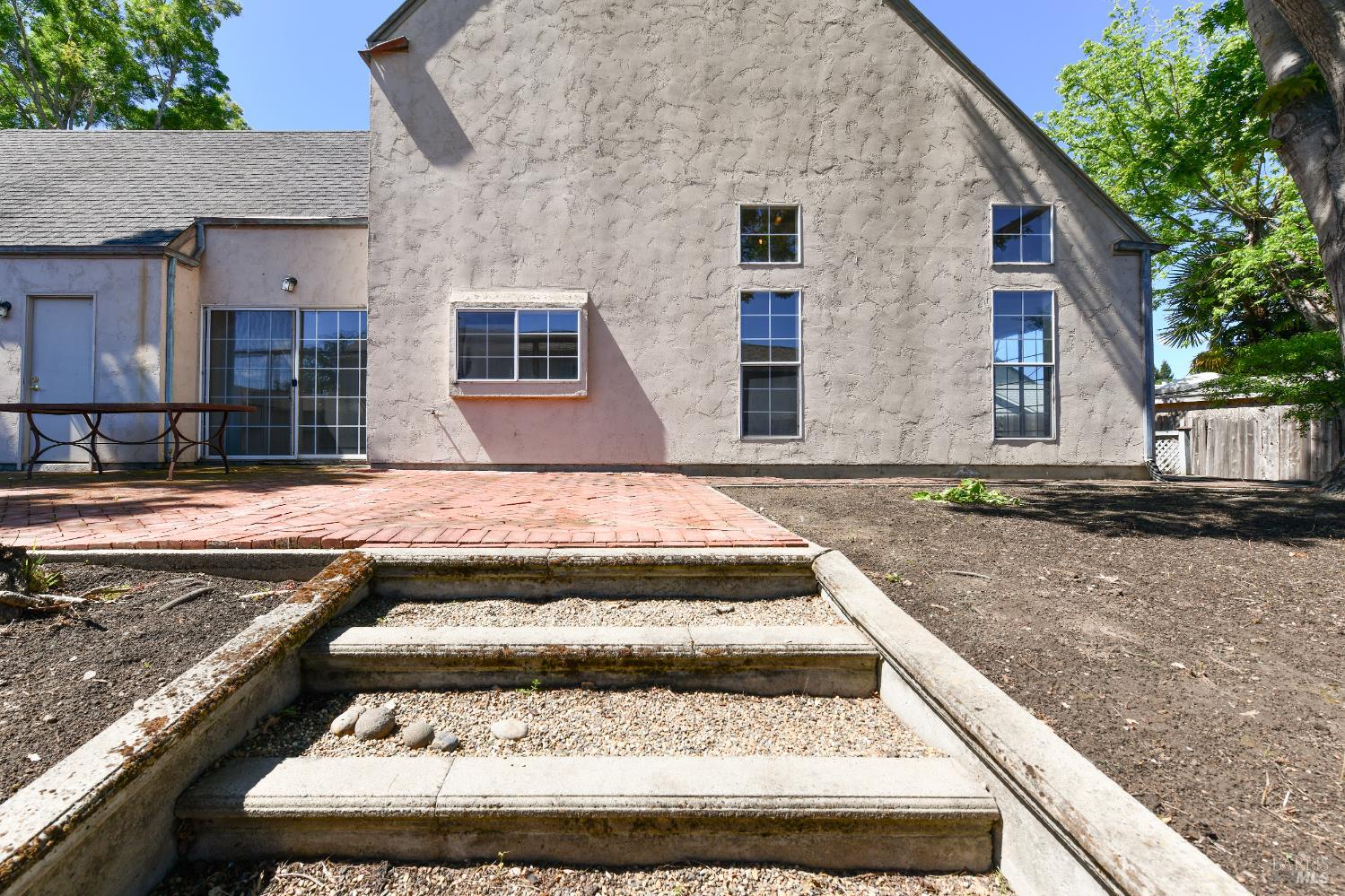 Property photo 44