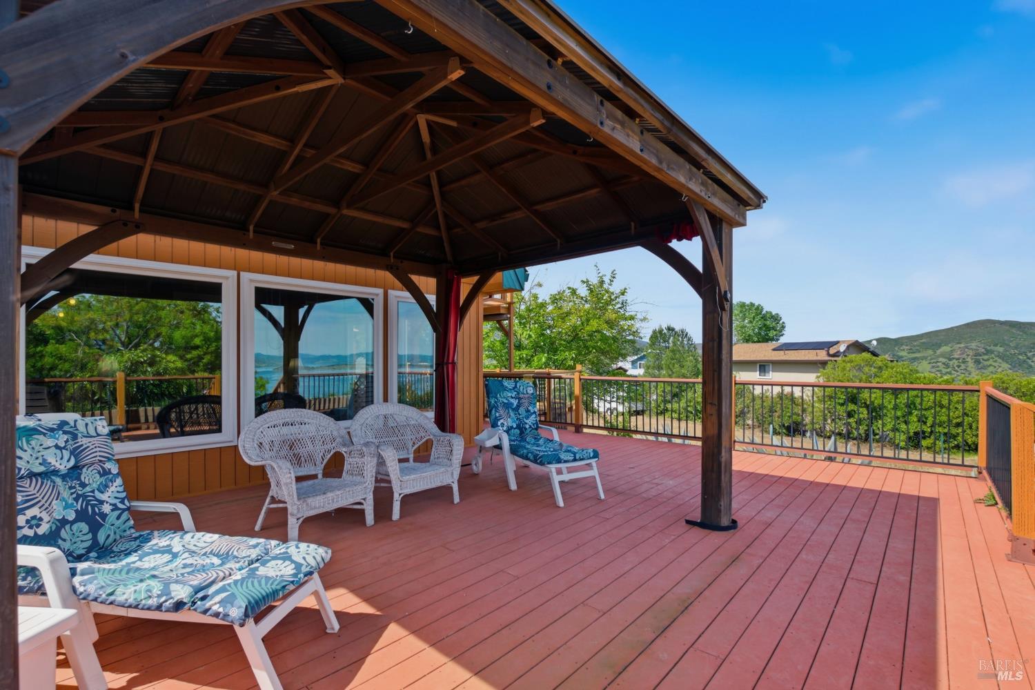 Property photo 37