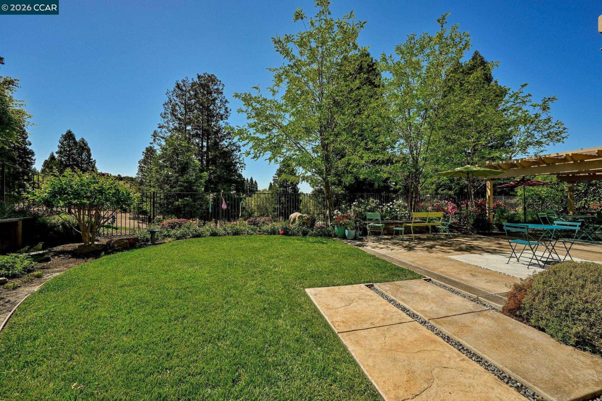 Property photo 44