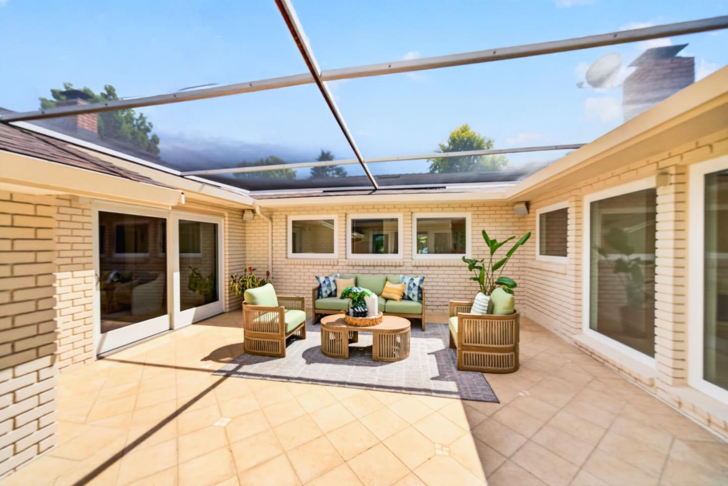 Property photo 25