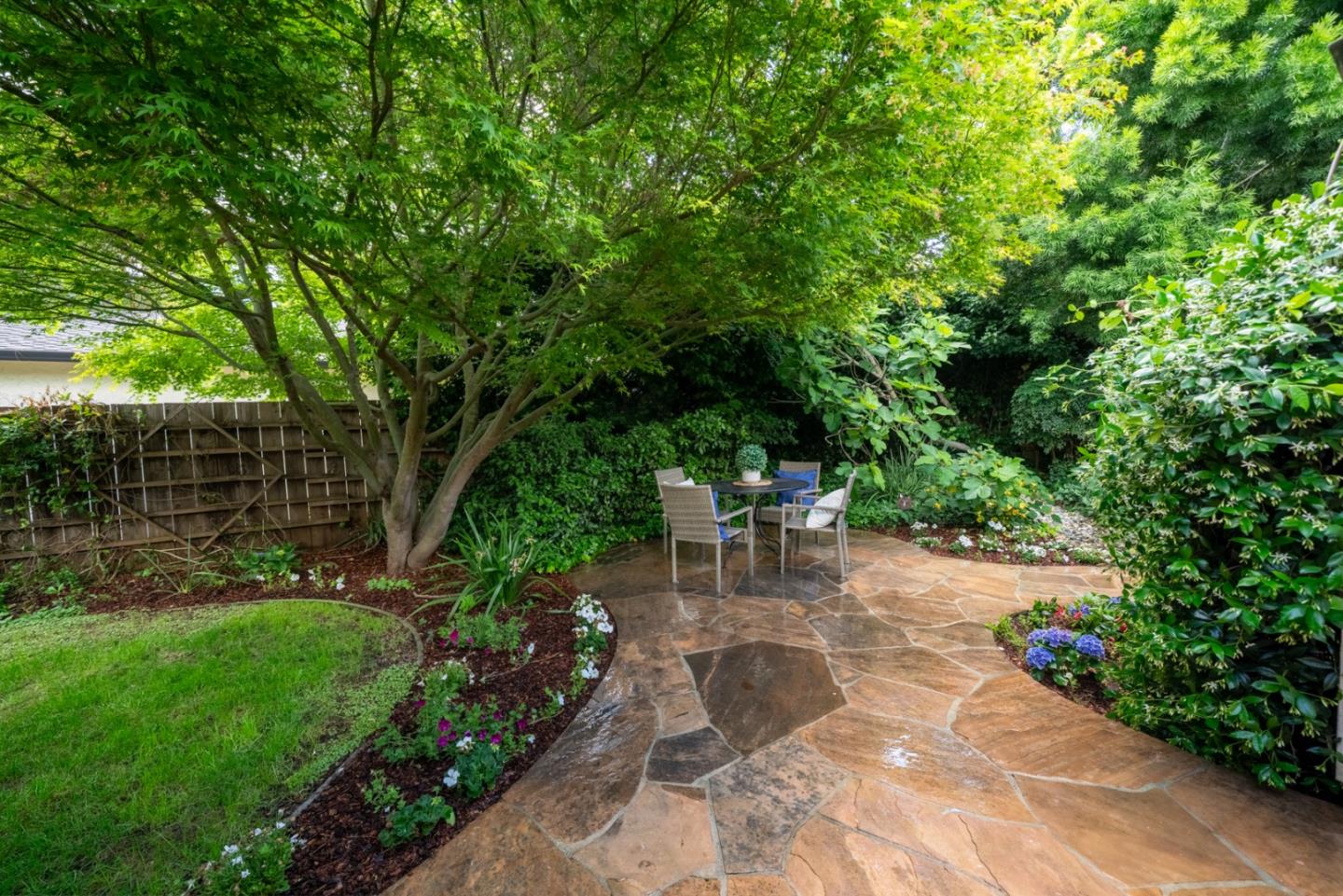 Property photo 35