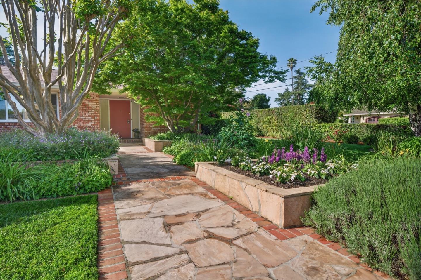 Property photo 44