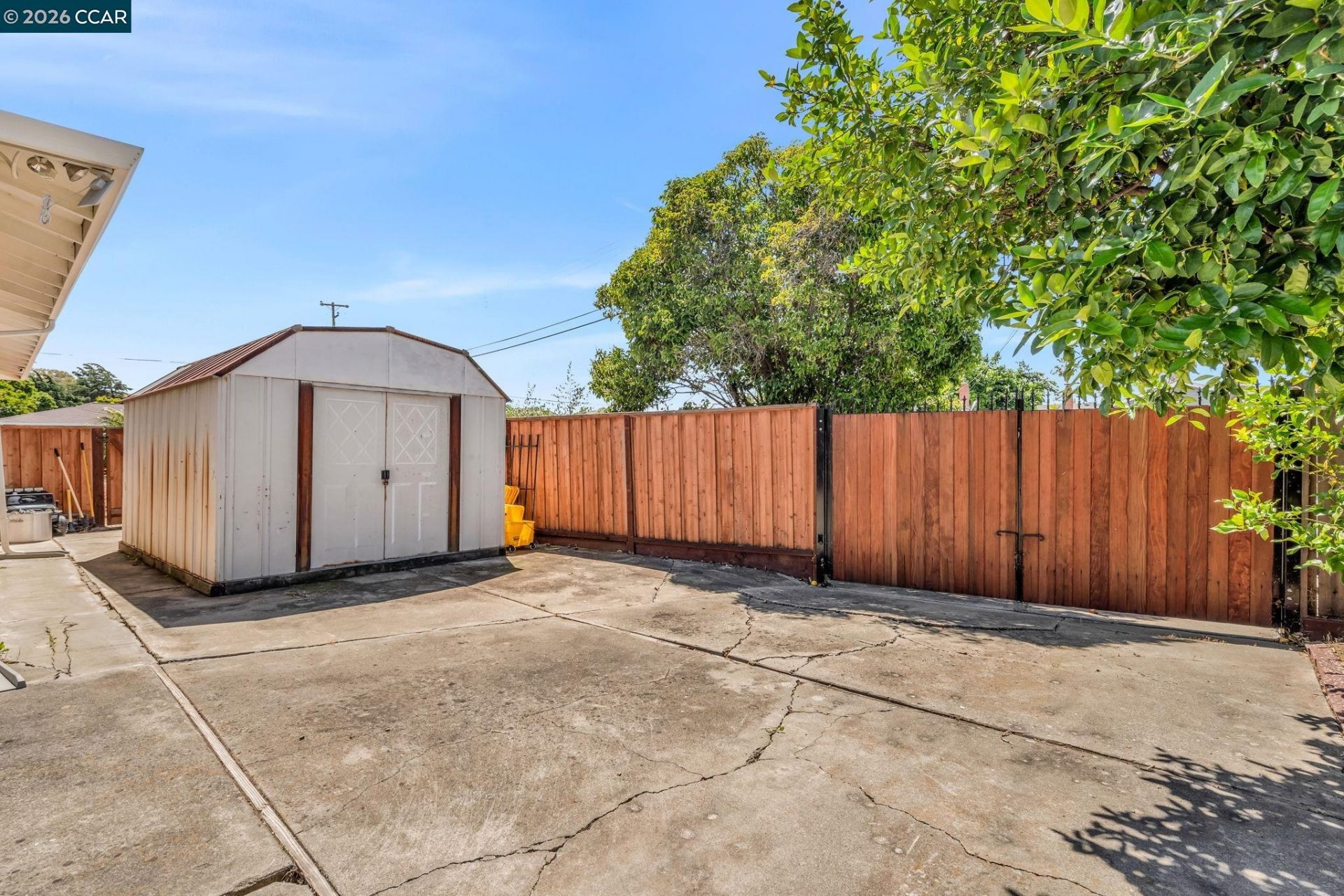 Property photo 44