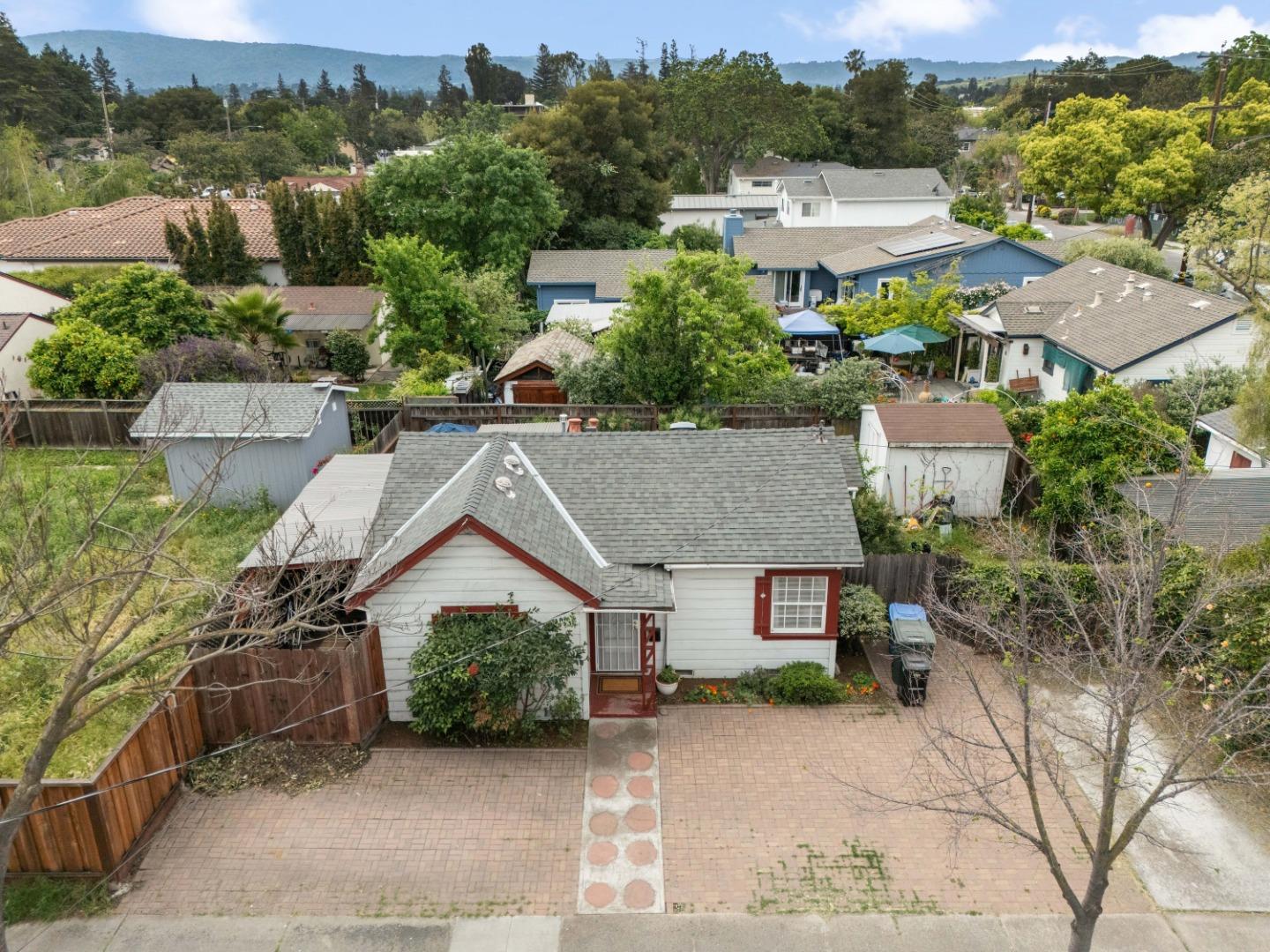 Property photo 37
