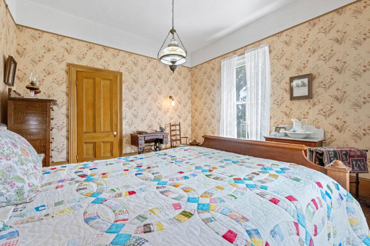 Property photo 40