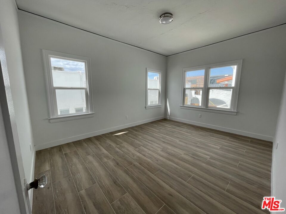 Property photo 46