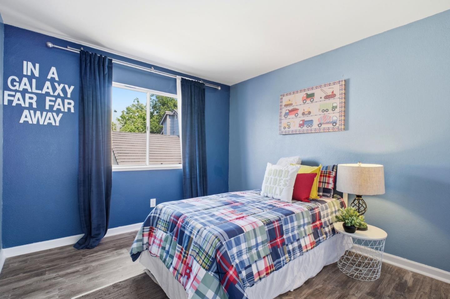 Property photo 28