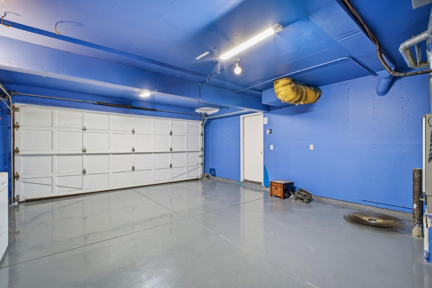 Property photo 38