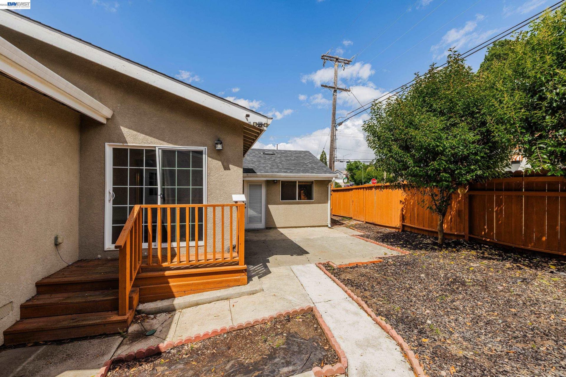 Property photo 33