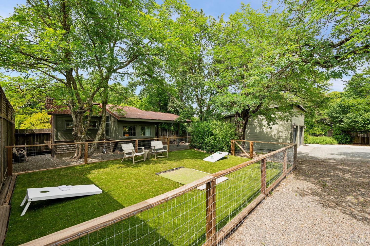Property photo 14