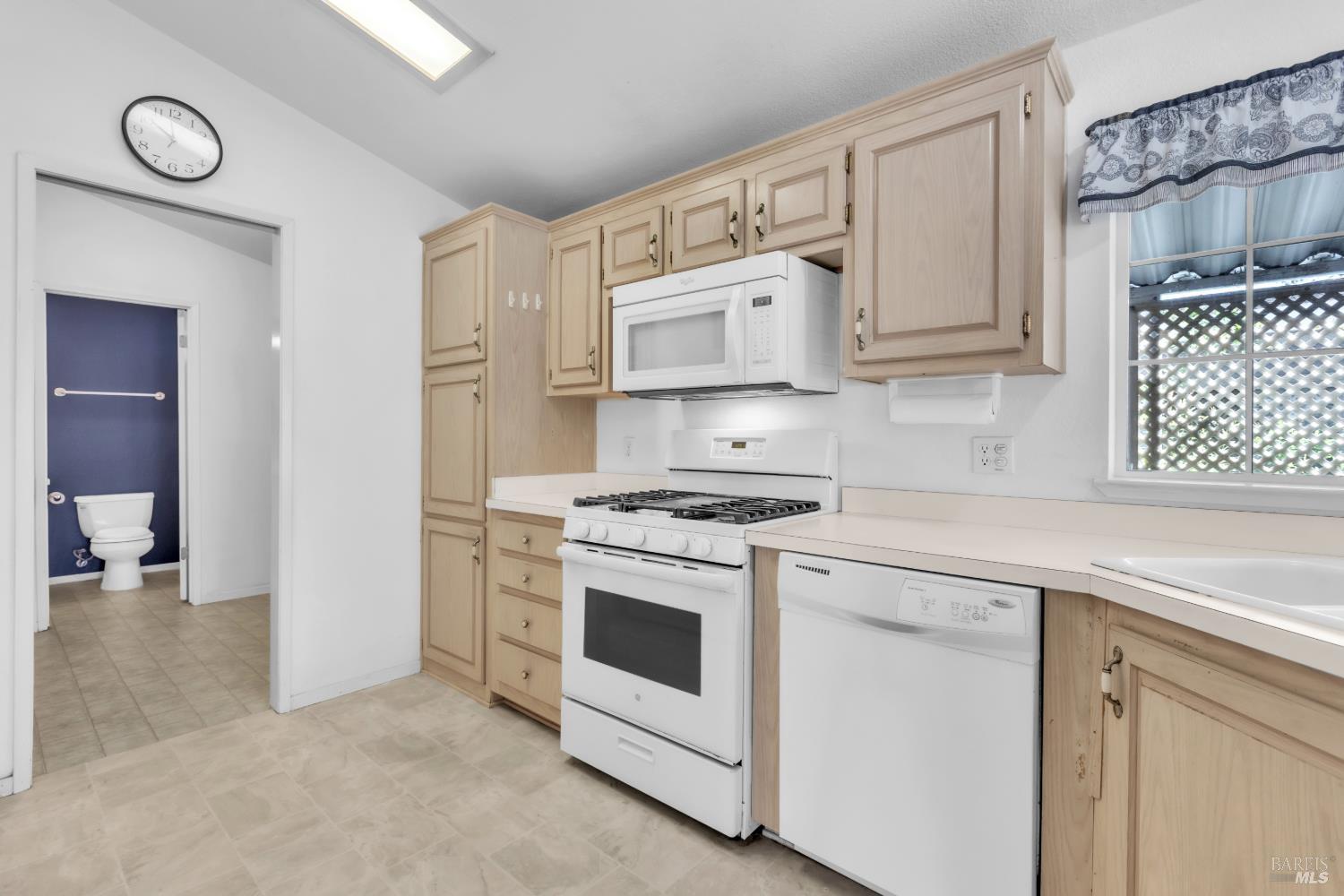 Property photo 23