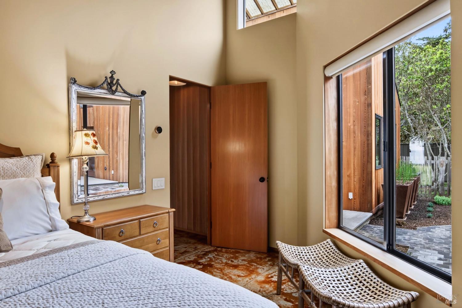 Property photo 44