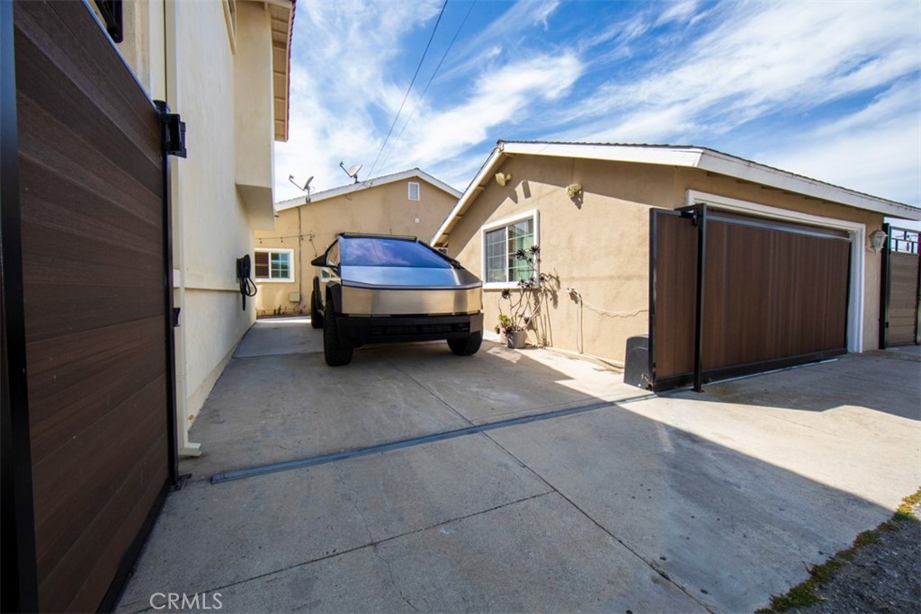 Property photo 50