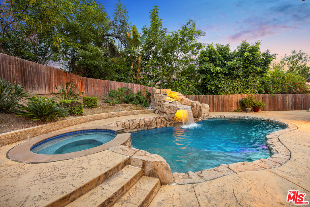 Property photo 36
