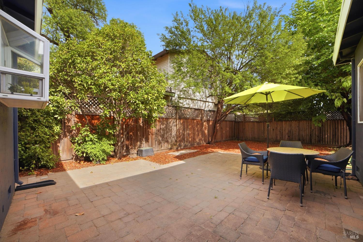Property photo 36