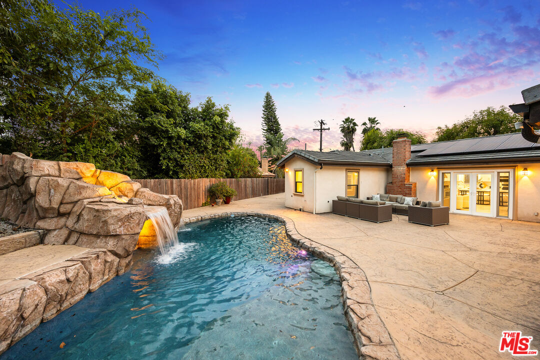 Property photo 37