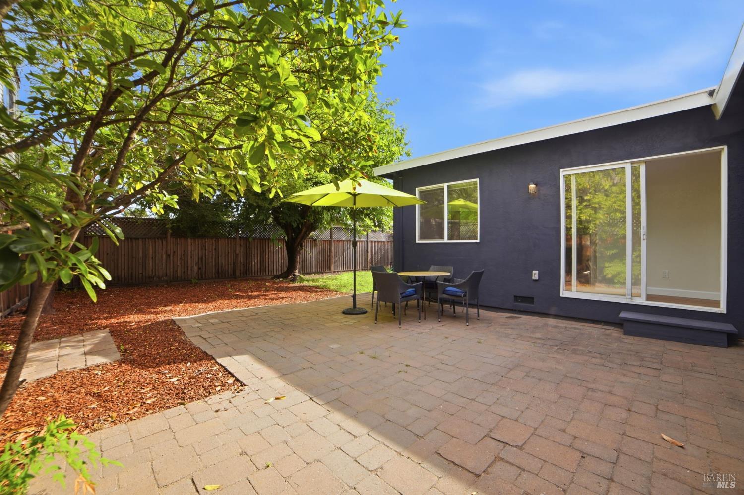 Property photo 37