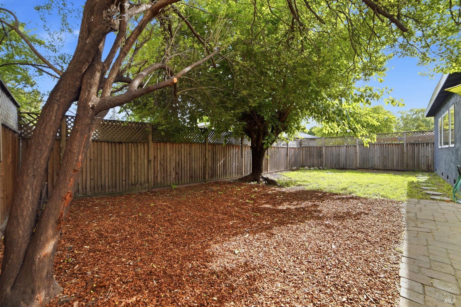 Property photo 42