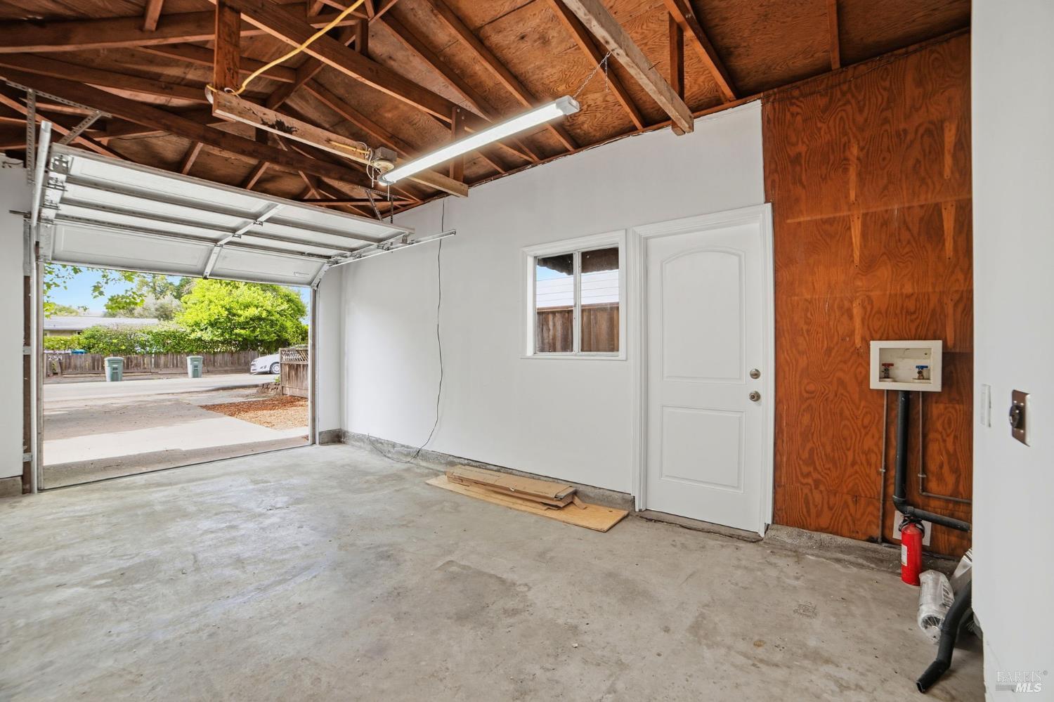 Property photo 44
