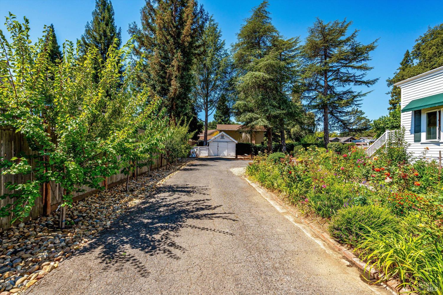 Property photo 40