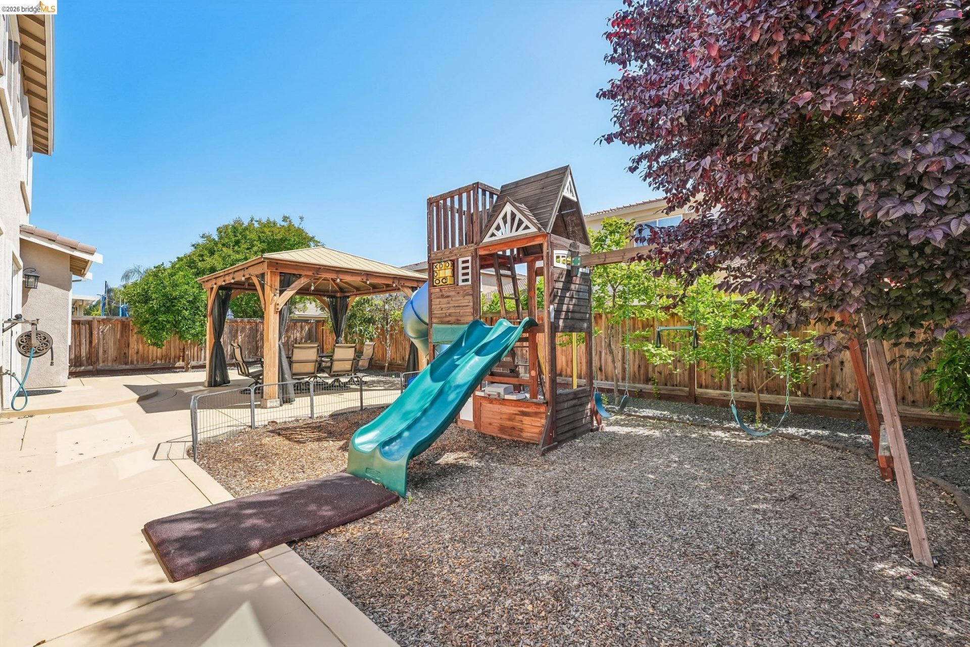 Property photo 37