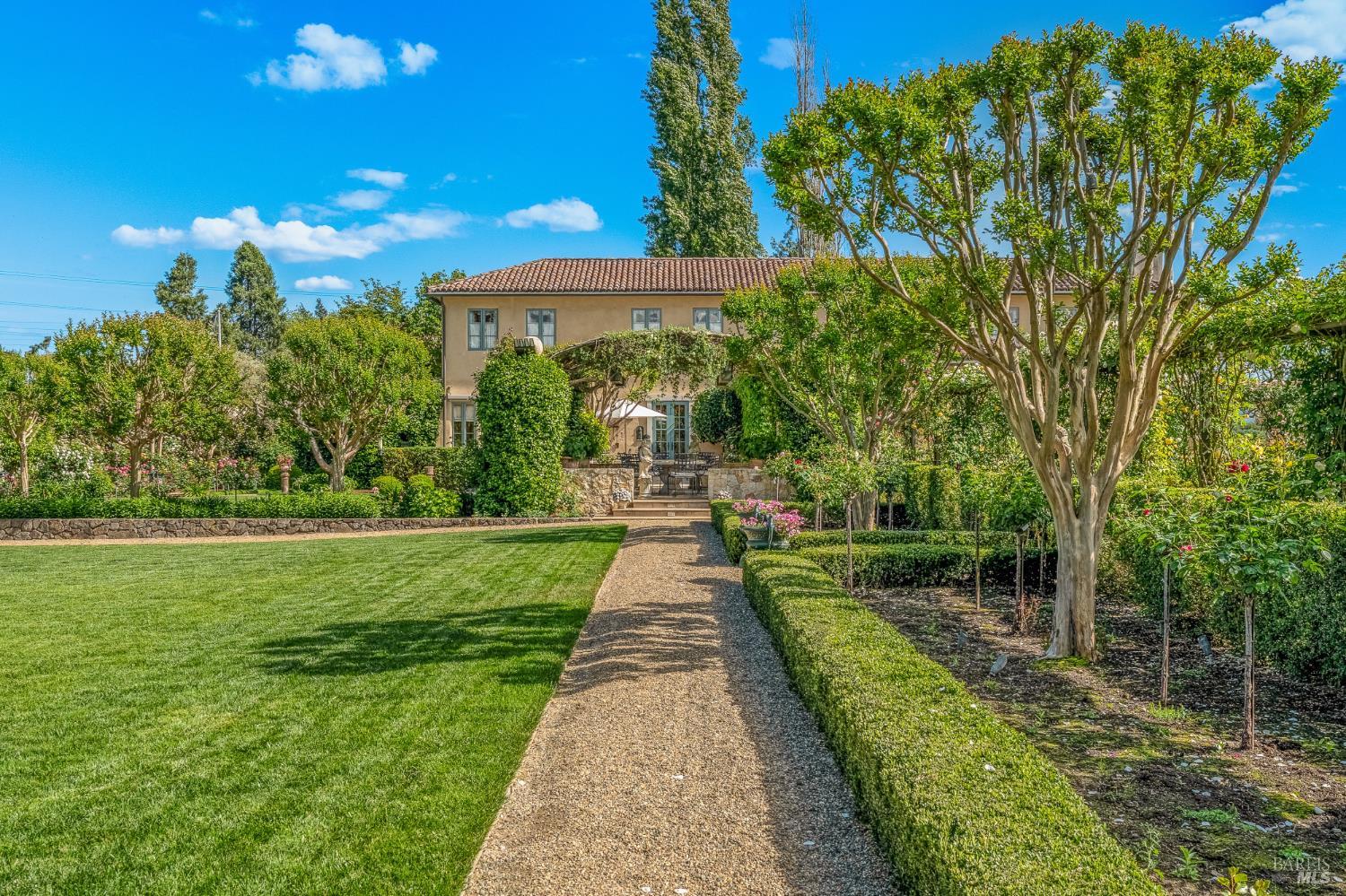Property photo 25