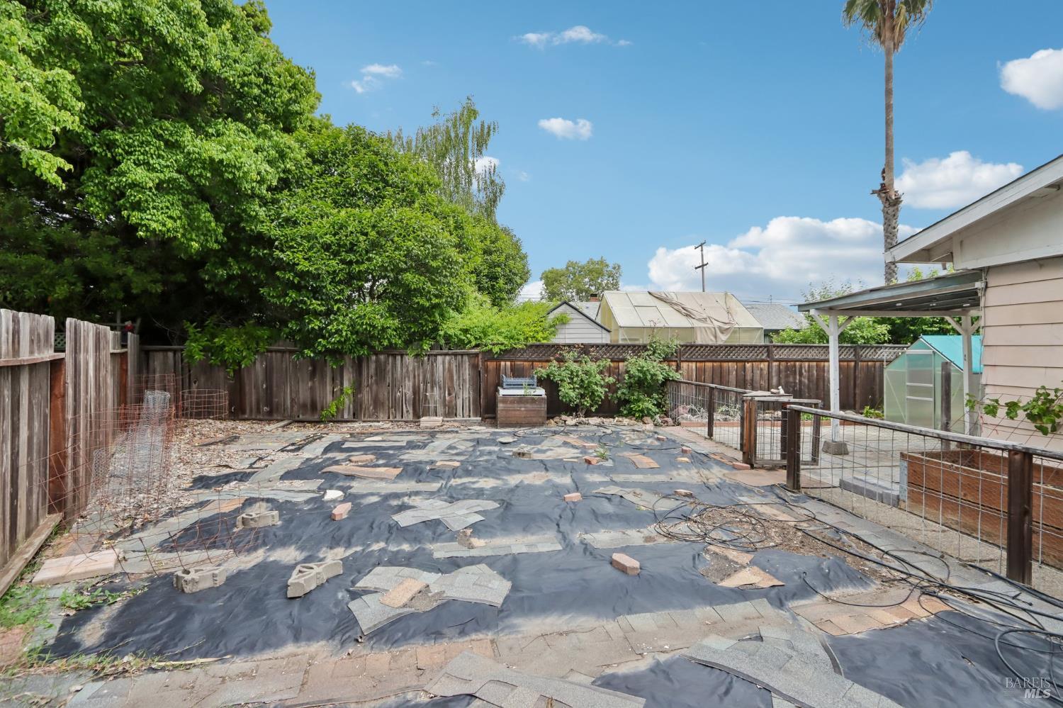 Property photo 40
