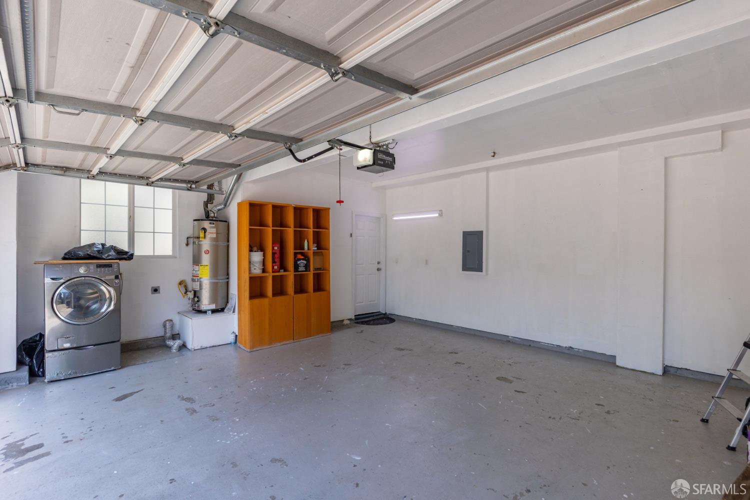 Property photo 40
