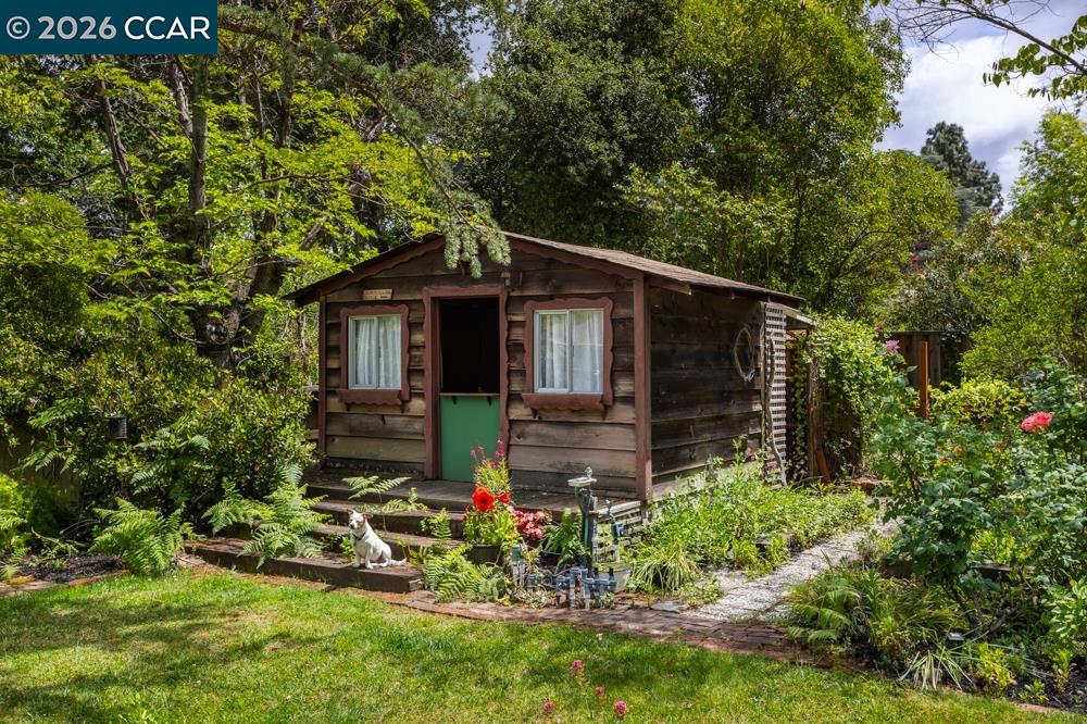 Property photo 32