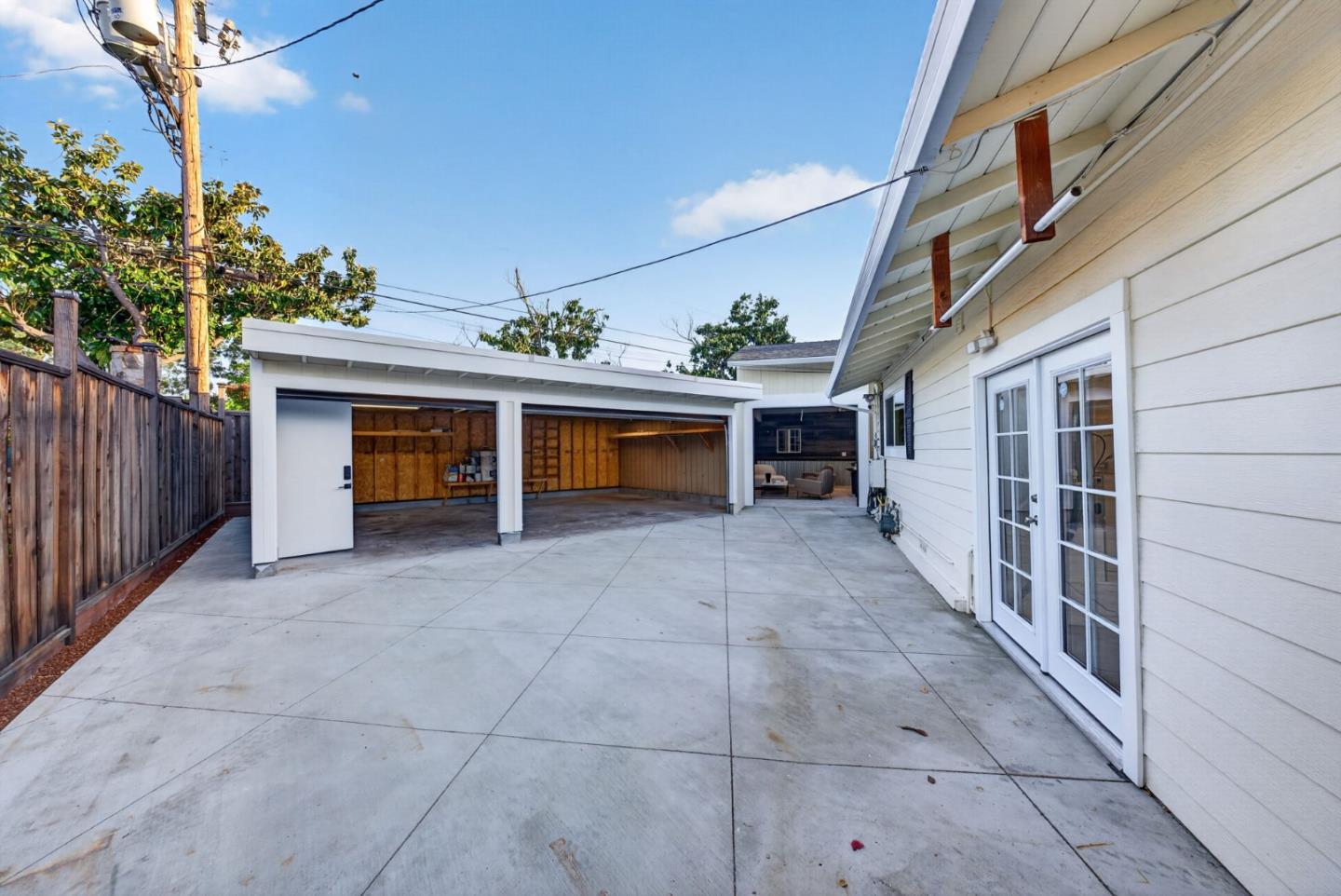 Property photo 46