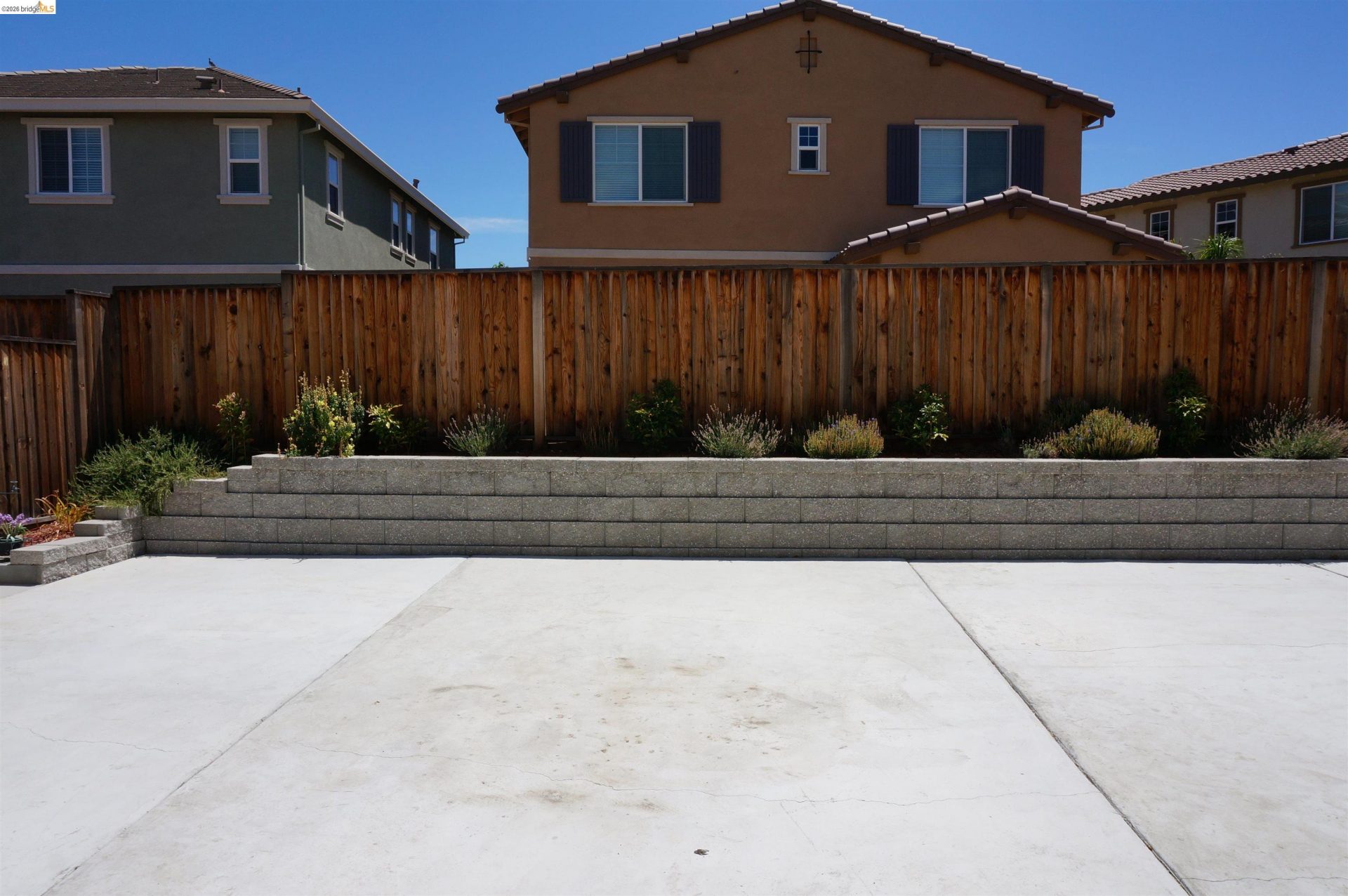 Property photo 35