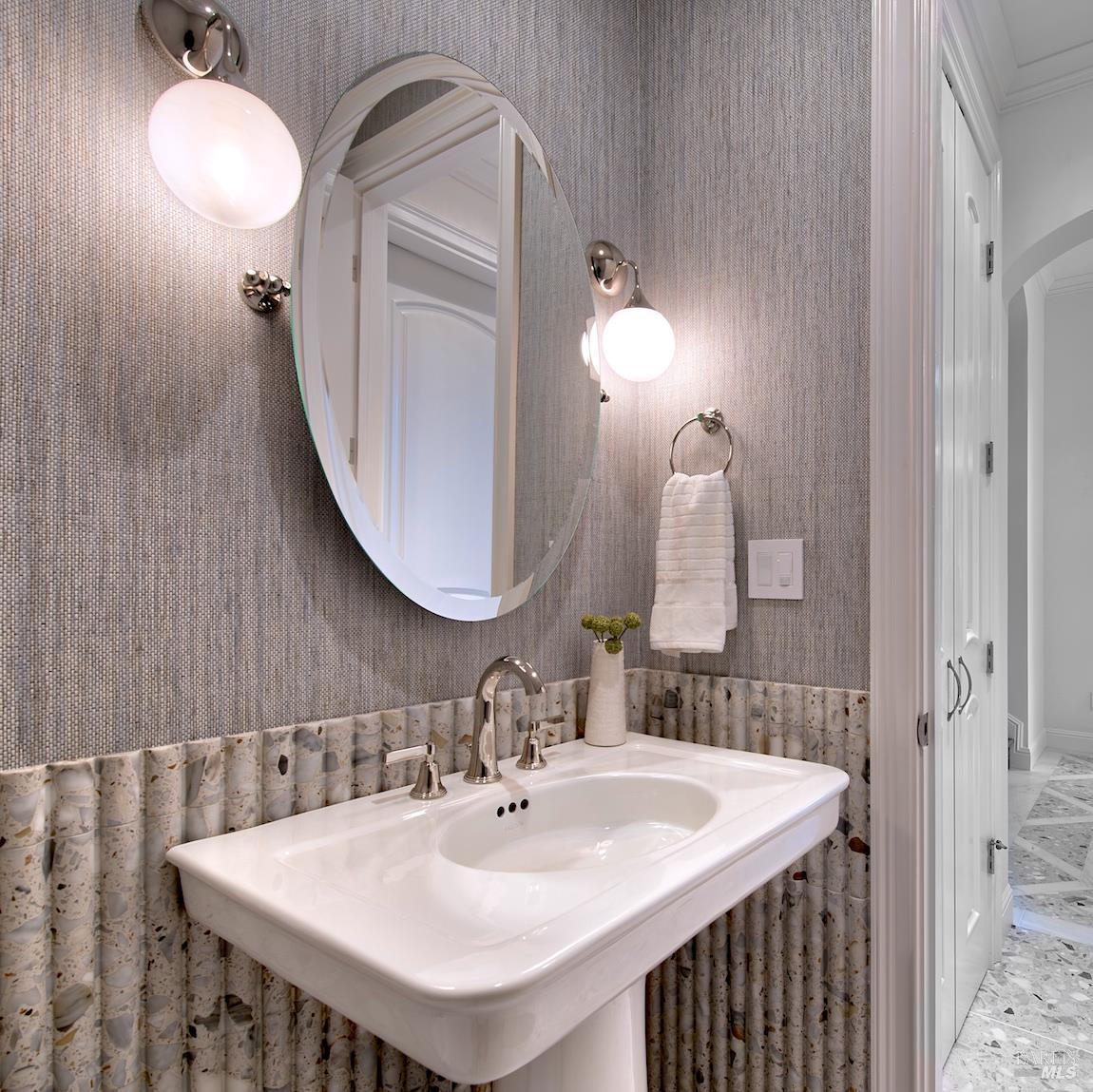 Property photo 25