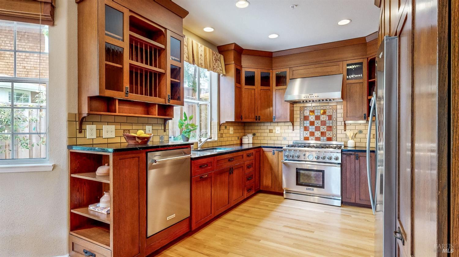 Property photo 25