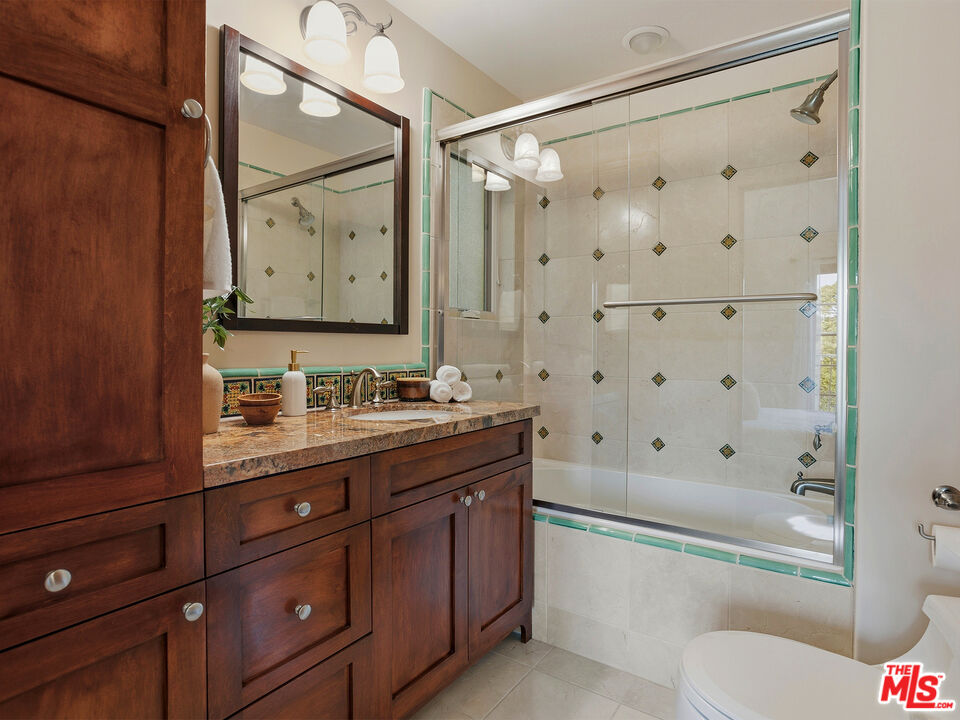 Property photo 24