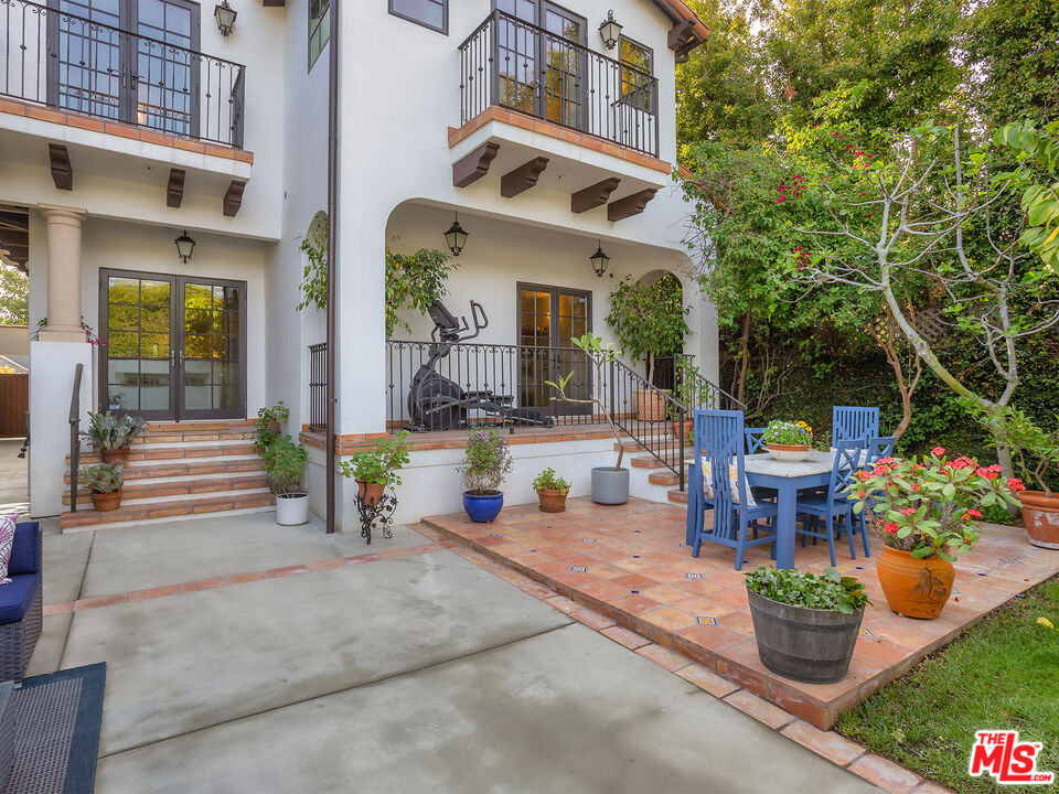 Property photo 33