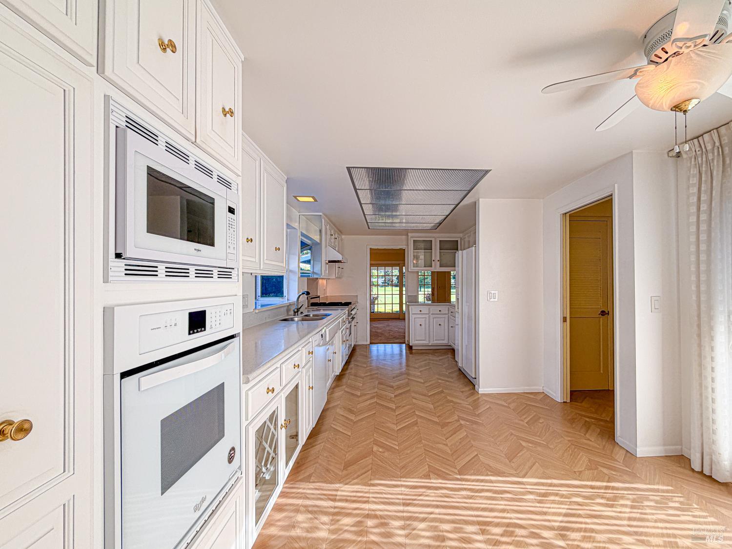 Property photo 35