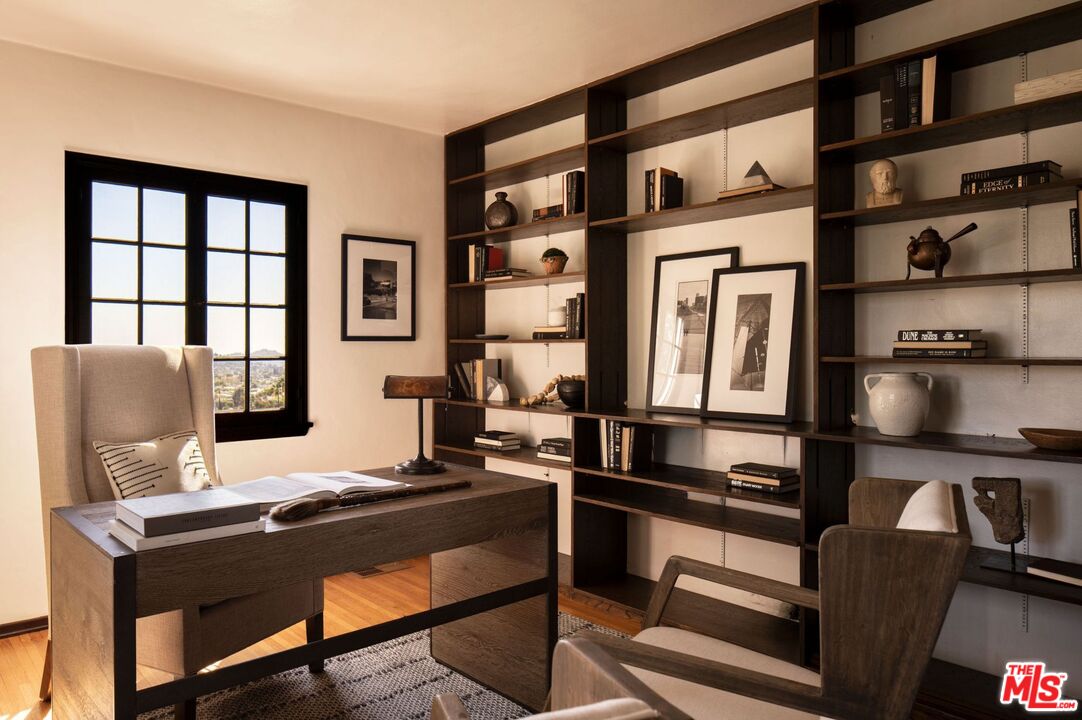 Property photo 31